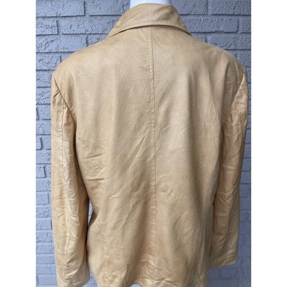 Chico’s Women Yellow Textured Faux Leather Zip Front Blazer Size 2 (12-14) - Picture 3 of 8